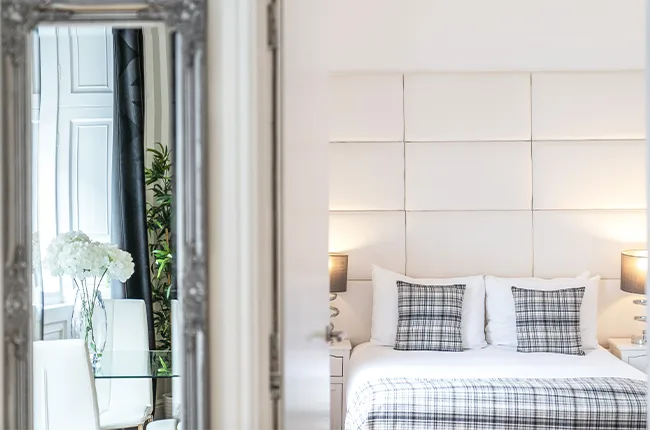 edinburgh castle apartments